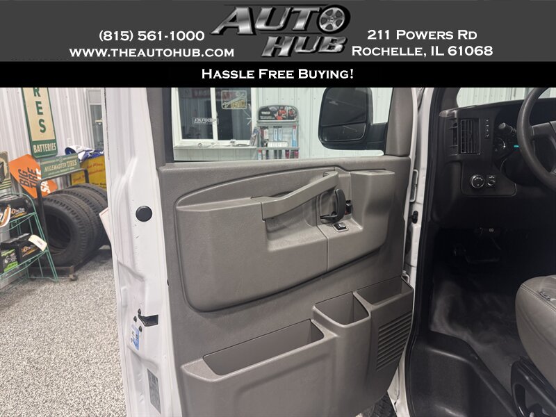 2019 Chevrolet Express 2500 Van photo 35