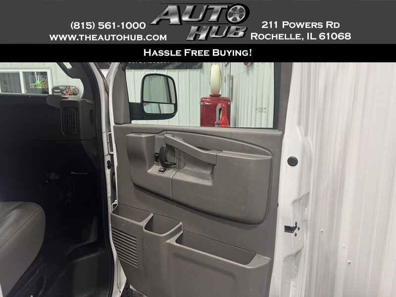 2019 Chevrolet Express 2500 Van photo 42