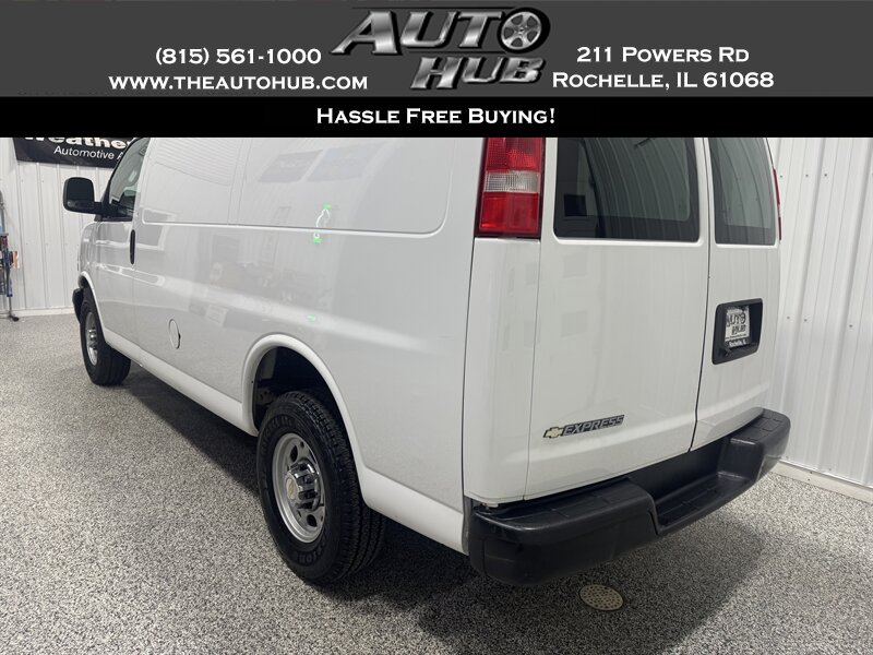 2019 Chevrolet Express 2500 Van photo 26