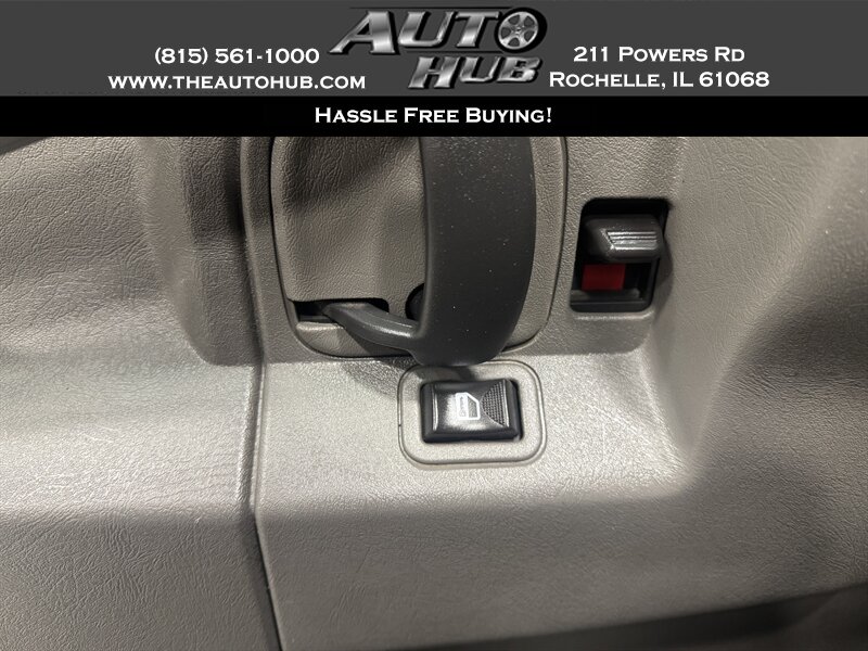 2019 Chevrolet Express 2500 Van photo 34