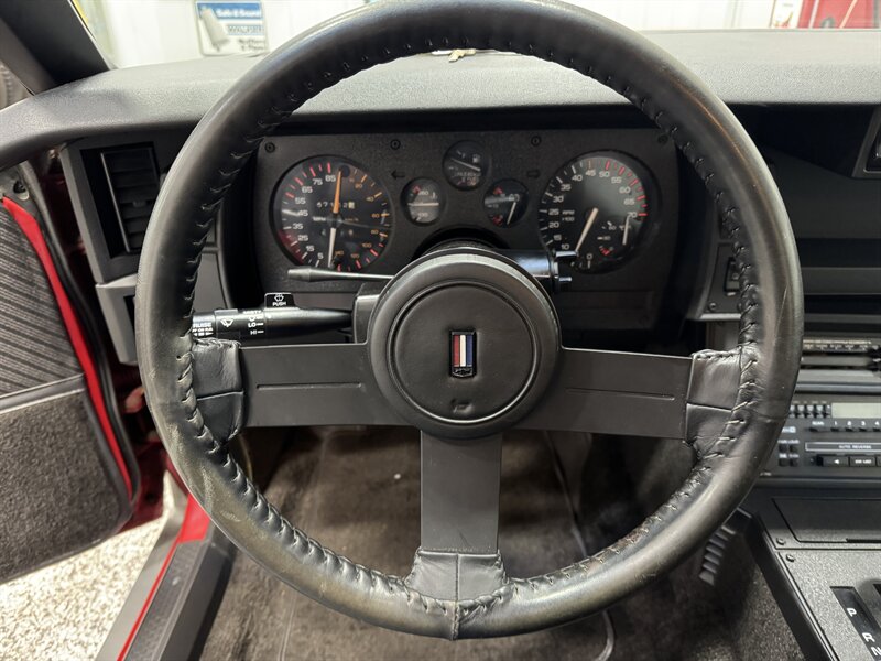 1984 Chevrolet Camaro Z28   - Photo 7 - Rochelle, IL 61068
