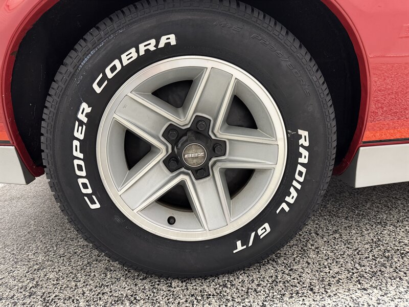 1984 Chevrolet Camaro Z28   - Photo 23 - Rochelle, IL 61068