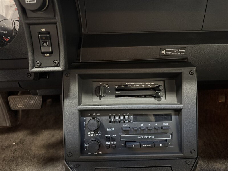 1984 Chevrolet Camaro Z28   - Photo 8 - Rochelle, IL 61068