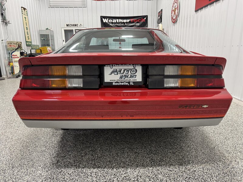 1984 Chevrolet Camaro Z28   - Photo 29 - Rochelle, IL 61068