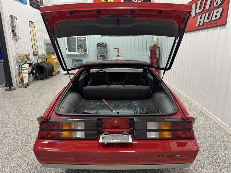 1984 Chevrolet Camaro Z28   - Photo 17 - Rochelle, IL 61068