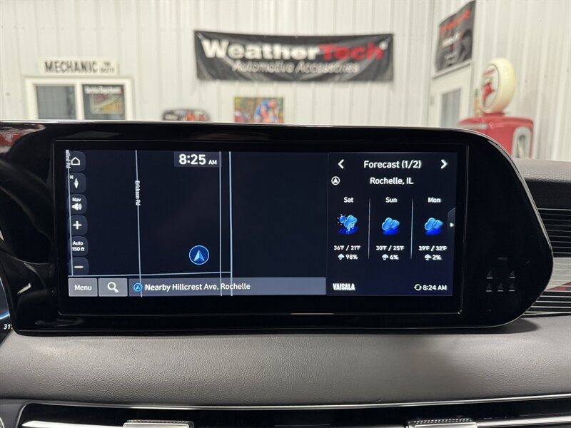 2024 Hyundai Palisade Calligraphy   - Photo 10 - Rochelle, IL 61068