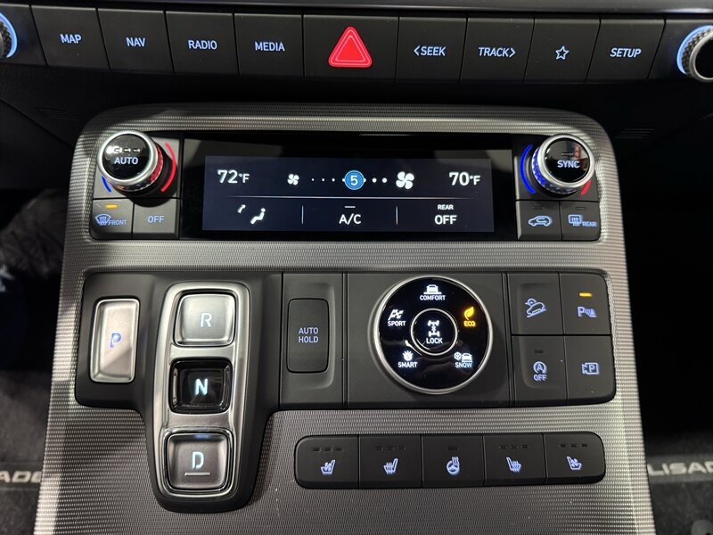 2024 Hyundai Palisade Calligraphy   - Photo 12 - Rochelle, IL 61068