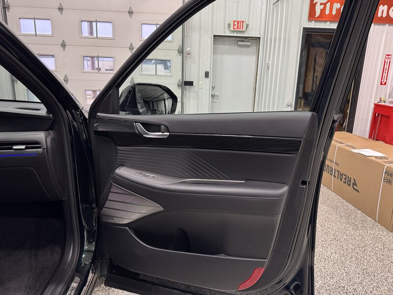 2024 Hyundai Palisade Calligraphy   - Photo 34 - Rochelle, IL 61068