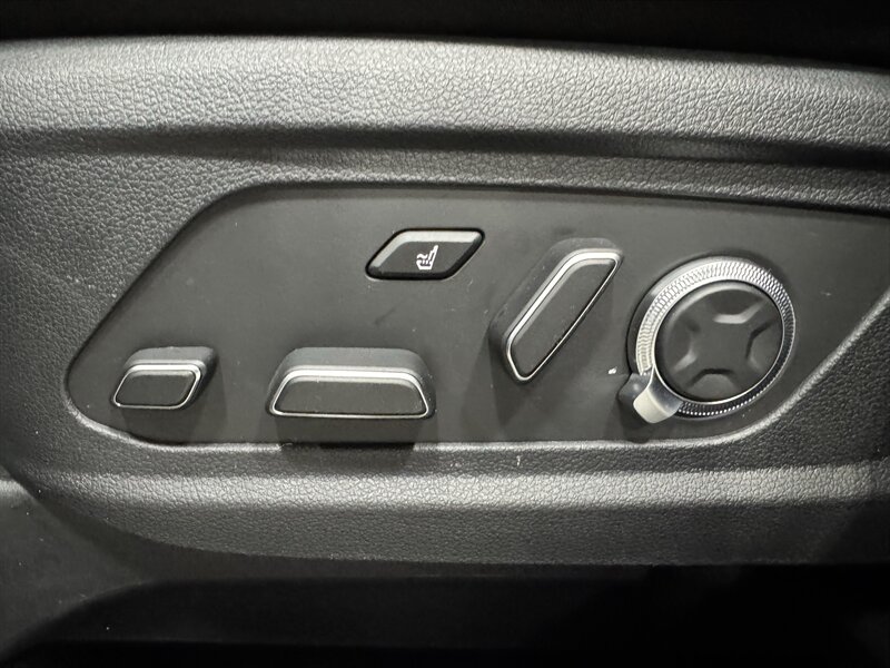 2024 Hyundai Palisade Calligraphy   - Photo 14 - Rochelle, IL 61068