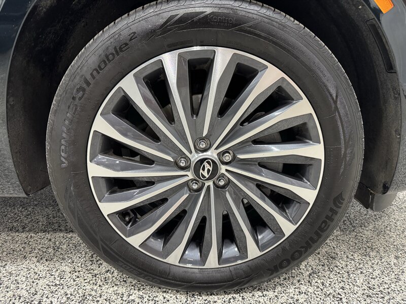 2024 Hyundai Palisade Calligraphy   - Photo 29 - Rochelle, IL 61068