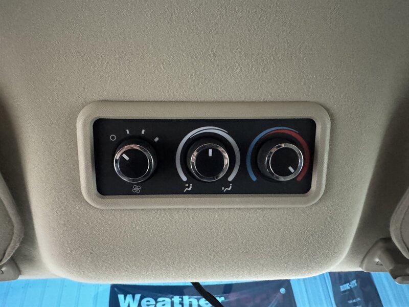 2019 Chevrolet Express LS 3500  15 Passenger - Photo 11 - Rochelle, IL 61068