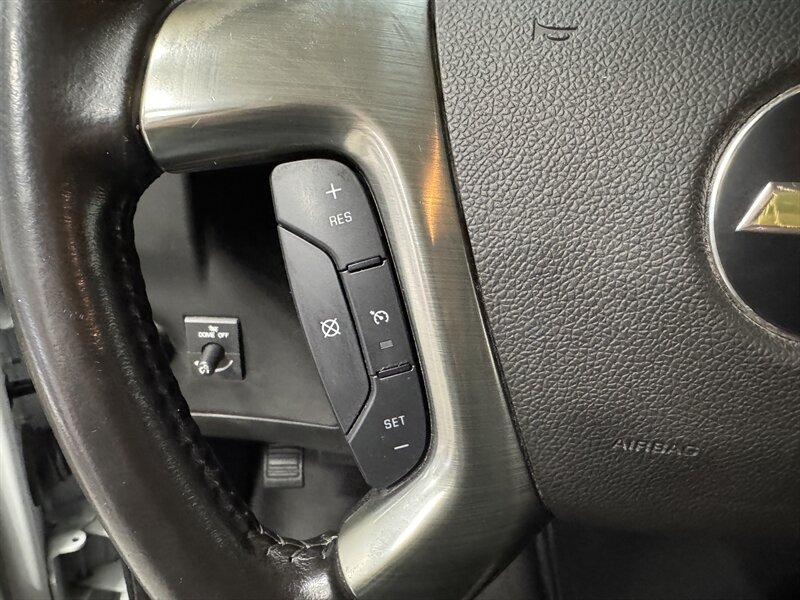 2019 Chevrolet Express LS 3500  15 Passenger - Photo 8 - Rochelle, IL 61068