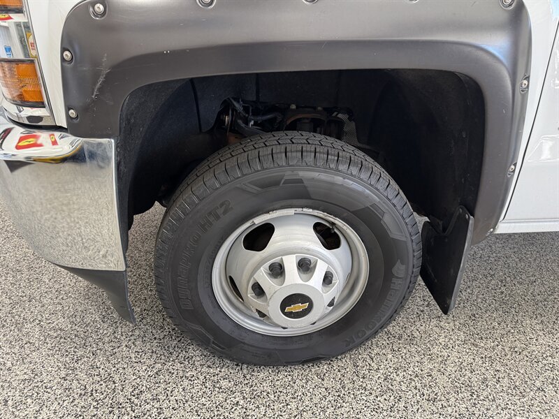 2019 Chevrolet Silverado 3500 Work Truck - Photo 25 - Rochelle, IL 61068