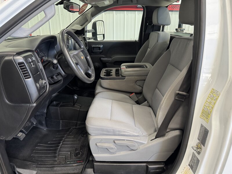 2019 Chevrolet Silverado 3500 Work Truck - Photo 12 - Rochelle, IL 61068