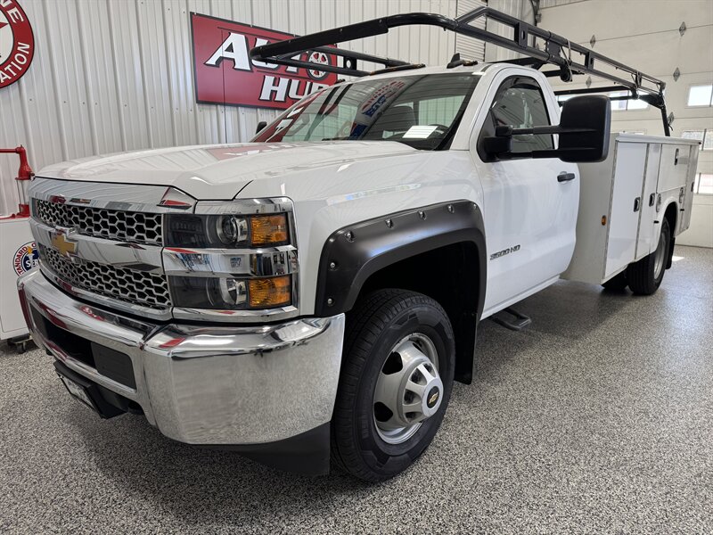 2019 Chevrolet Silverado 3500 Work Truck - Photo 2 - Rochelle, IL 61068