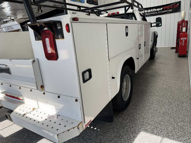 2019 Chevrolet Silverado 3500 Work Truck - Photo 7 - Rochelle, IL 61068
