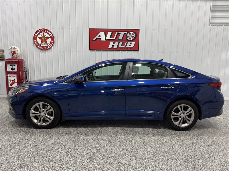 2019 Hyundai Sonata SEL   - Photo 1 - Rochelle, IL 61068