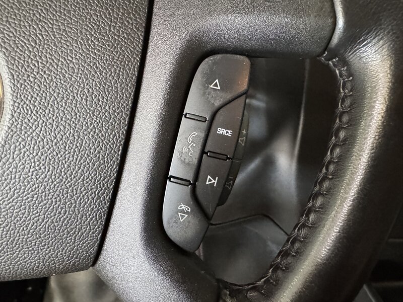 2020 Chevrolet Express 3500   - Photo 9 - Rochelle, IL 61068
