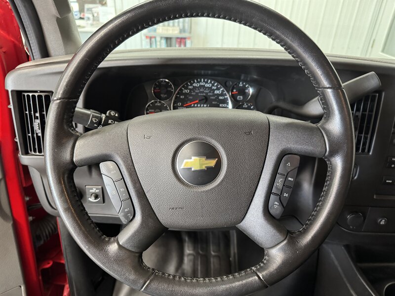 2020 Chevrolet Express 3500   - Photo 7 - Rochelle, IL 61068