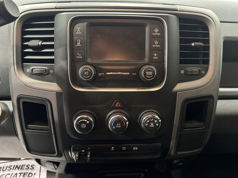2016 RAM 2500 Tradesman - Photo 10 - Rochelle, IL 61068
