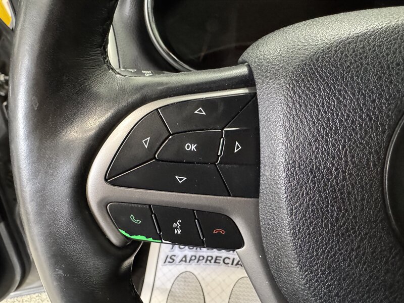 2018 Jeep Grand Cherokee Altitude   - Photo 8 - Rochelle, IL 61068