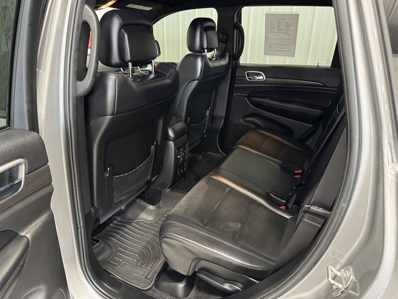 2018 Jeep Grand Cherokee Altitude   - Photo 12 - Rochelle, IL 61068