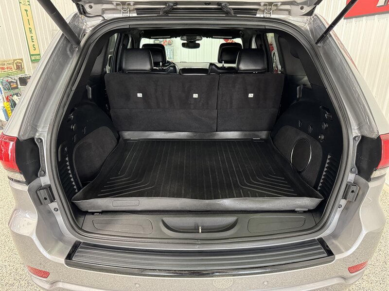 2018 Jeep Grand Cherokee Altitude   - Photo 15 - Rochelle, IL 61068