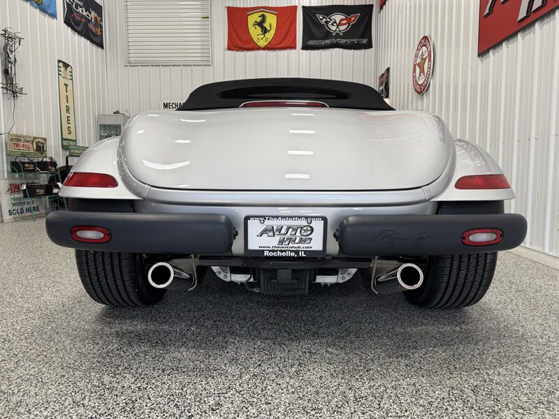 2001 Chrysler Prowler   - Photo 23 - Rochelle, IL 61068