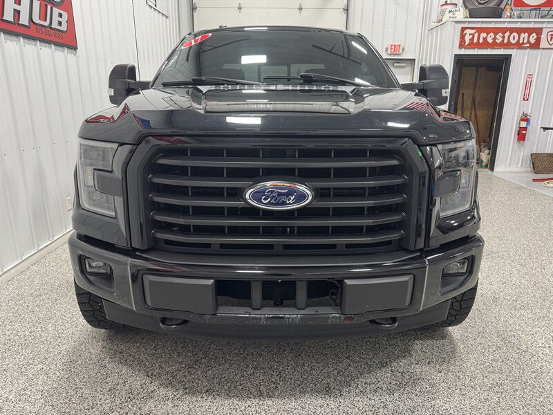 2017 Ford F-150 XLT   - Photo 4 - Rochelle, IL 61068