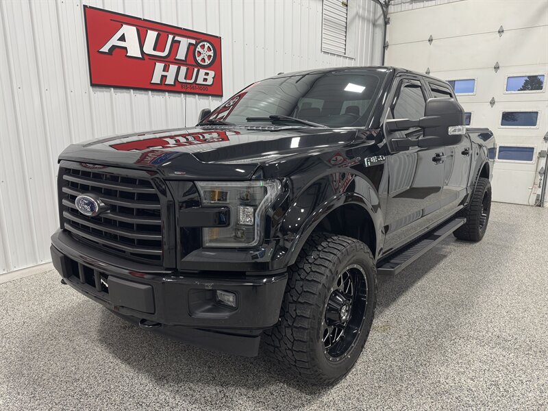 2017 Ford F-150 XLT   - Photo 1 - Rochelle, IL 61068