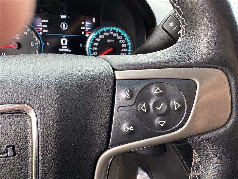 2018 GMC Yukon Denali   - Photo 7 - Rochelle, IL 61068