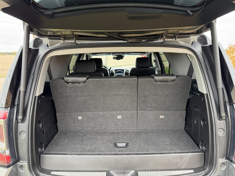 2018 GMC Yukon Denali   - Photo 12 - Rochelle, IL 61068