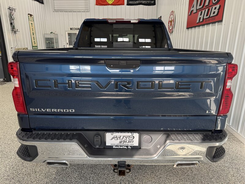 2020 Chevrolet Silverado 1500 LT   - Photo 19 - Rochelle, IL 61068