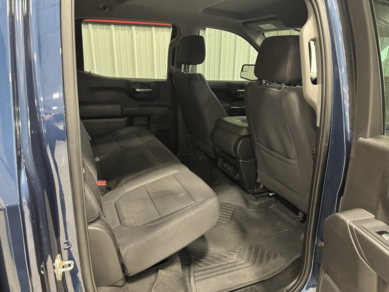 2020 Chevrolet Silverado 1500 LT   - Photo 15 - Rochelle, IL 61068