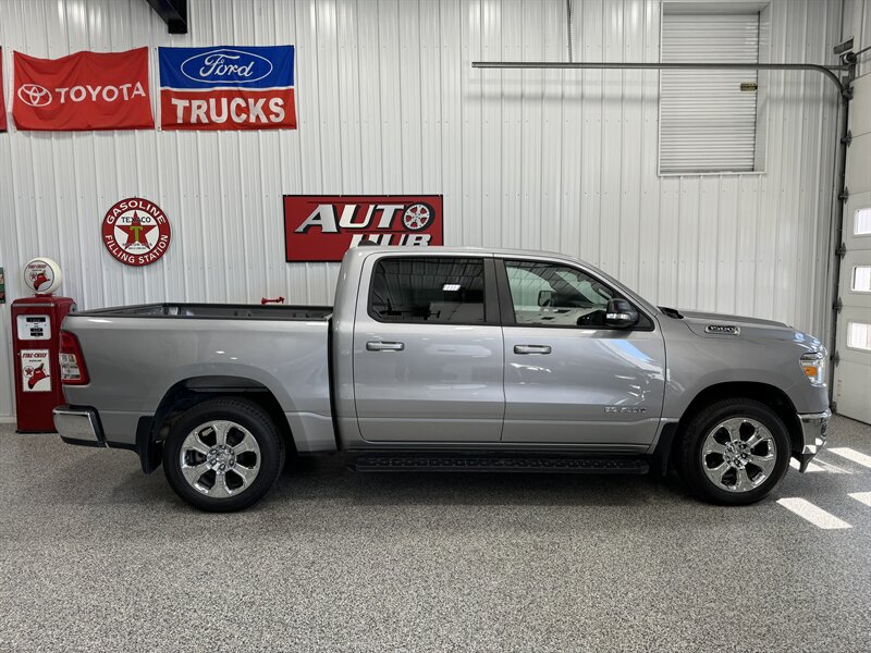 2021 RAM 1500 Big Horn   - Photo 8 - Rochelle, IL 61068