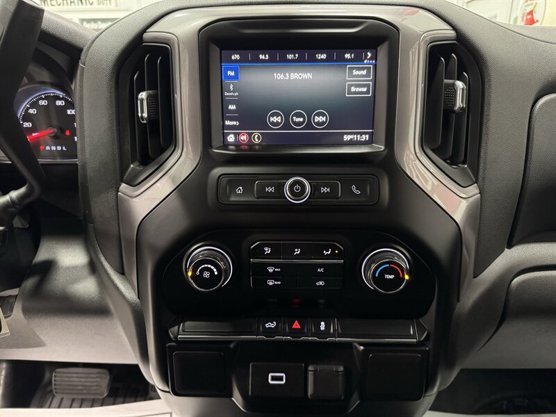 2020 Chevrolet Silverado 1500 Work Truck - Photo 9 - Rochelle, IL 61068