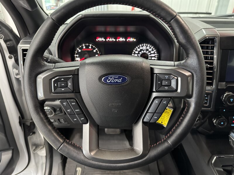 2018 Ford F-150 XLT  Sport - Photo 7 - Rochelle, IL 61068