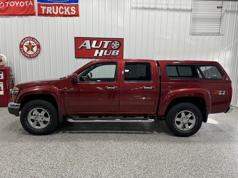 2011 Chevrolet Colorado LT   - Photo 1 - Rochelle, IL 61068