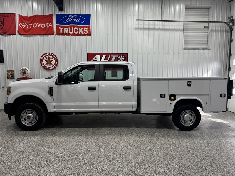 2019 Ford F-350 Super Duty XL   - Photo 1 - Rochelle, IL 61068