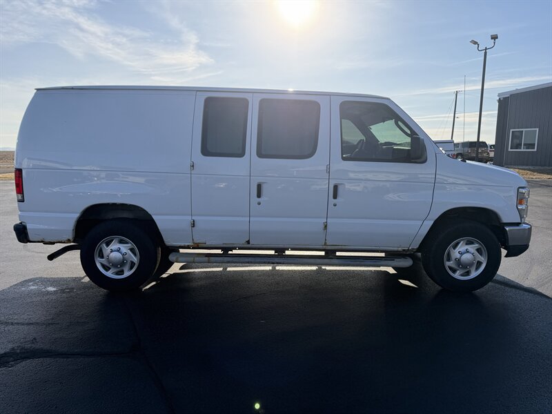 2014 Ford E-250   - Photo 5 - Rochelle, IL 61068