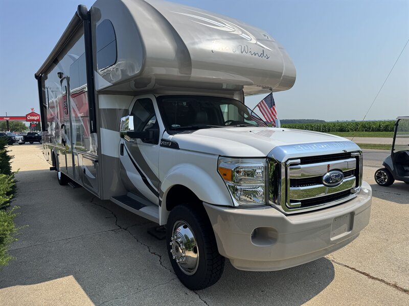 2015 Thor M33SW Four Winds   - Photo 6 - Rochelle, IL 61068