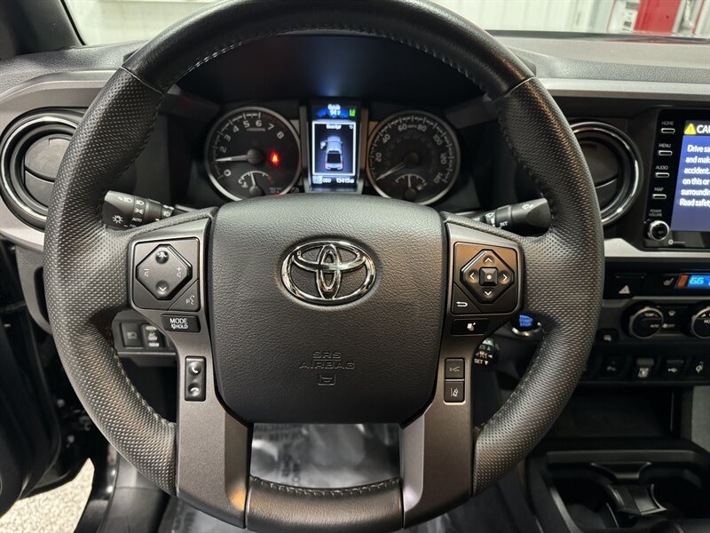 2023 Toyota Tacoma SR V6   - Photo 17 - Rochelle, IL 61068