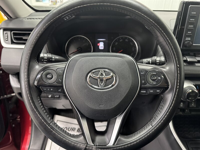 2019 Toyota RAV4 XLE   - Photo 7 - Rochelle, IL 61068