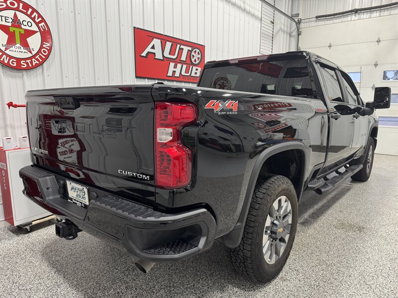 2024 Chevrolet Silverado 2500 Custom   - Photo 6 - Rochelle, IL 61068