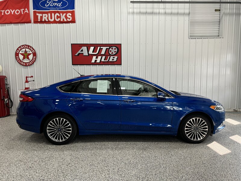 2018 Ford Fusion SE   - Photo 7 - Rochelle, IL 61068