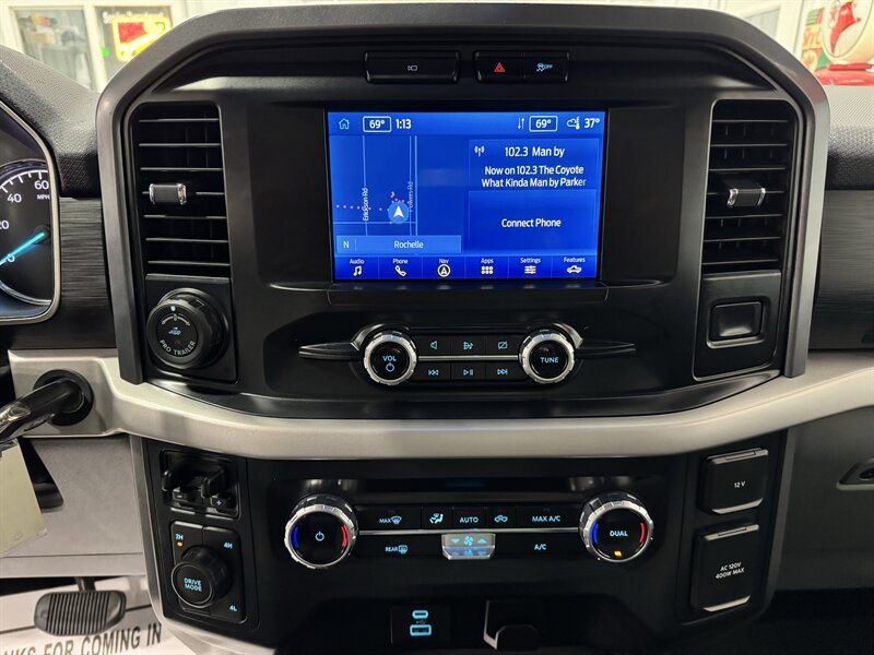 2023 Ford F-150 XLT   - Photo 10 - Rochelle, IL 61068