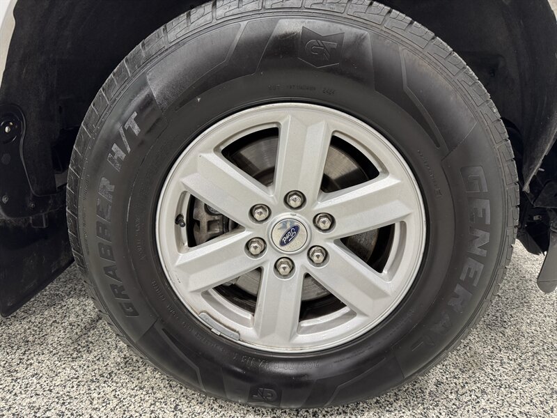 2023 Ford F-150 XLT   - Photo 25 - Rochelle, IL 61068