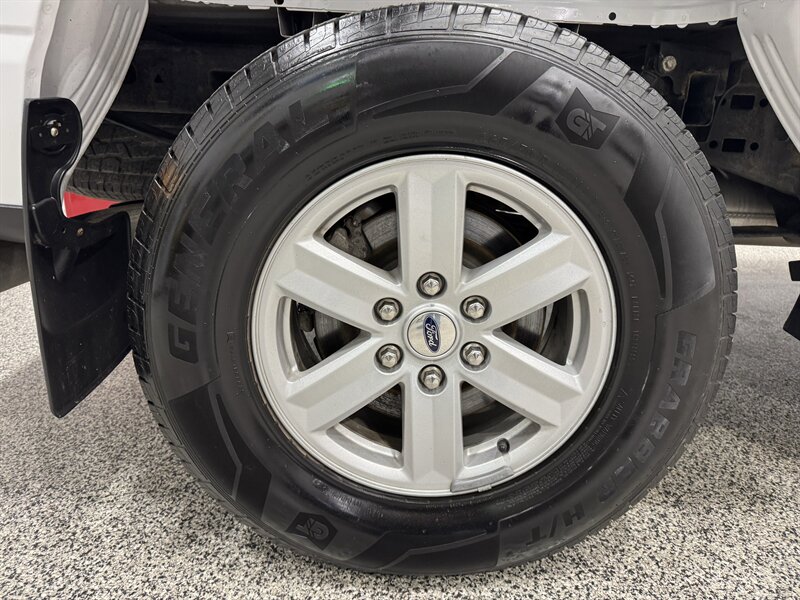 2023 Ford F-150 XLT   - Photo 23 - Rochelle, IL 61068