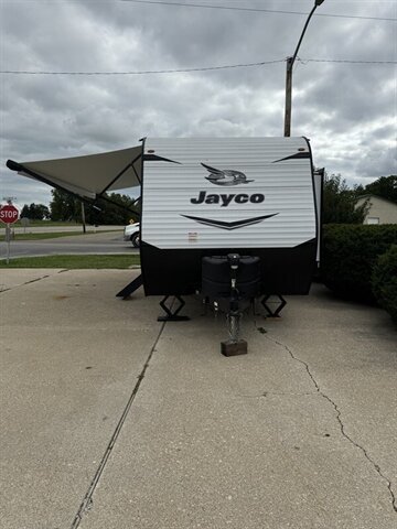 2022 Jayco Jayflight   - Photo 2 - Rochelle, IL 61068