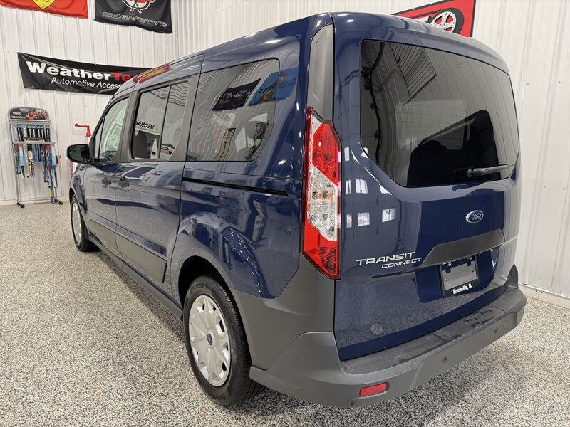 2018 Ford Transit Connect XL - Photo 17 - Rochelle, IL 61068